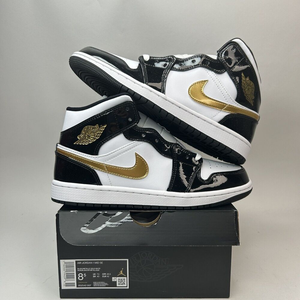 Nike Air Jordan 1 Mid SE “Patent Black Metallic Gold” 2023